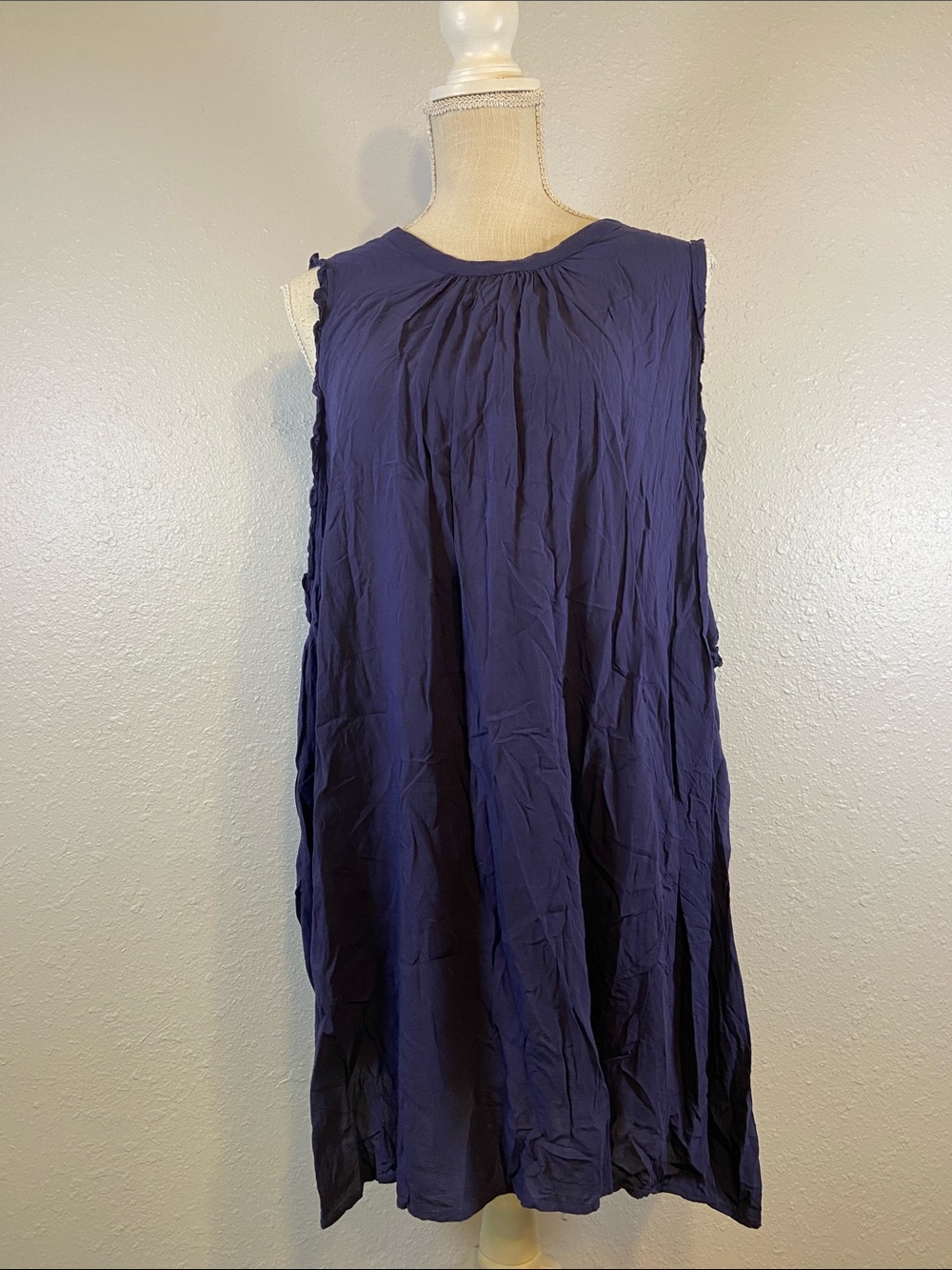 Torrid Minimalist Classic Chic Lightweight Ruffle Sleeve Breezy Blouse Size 5X